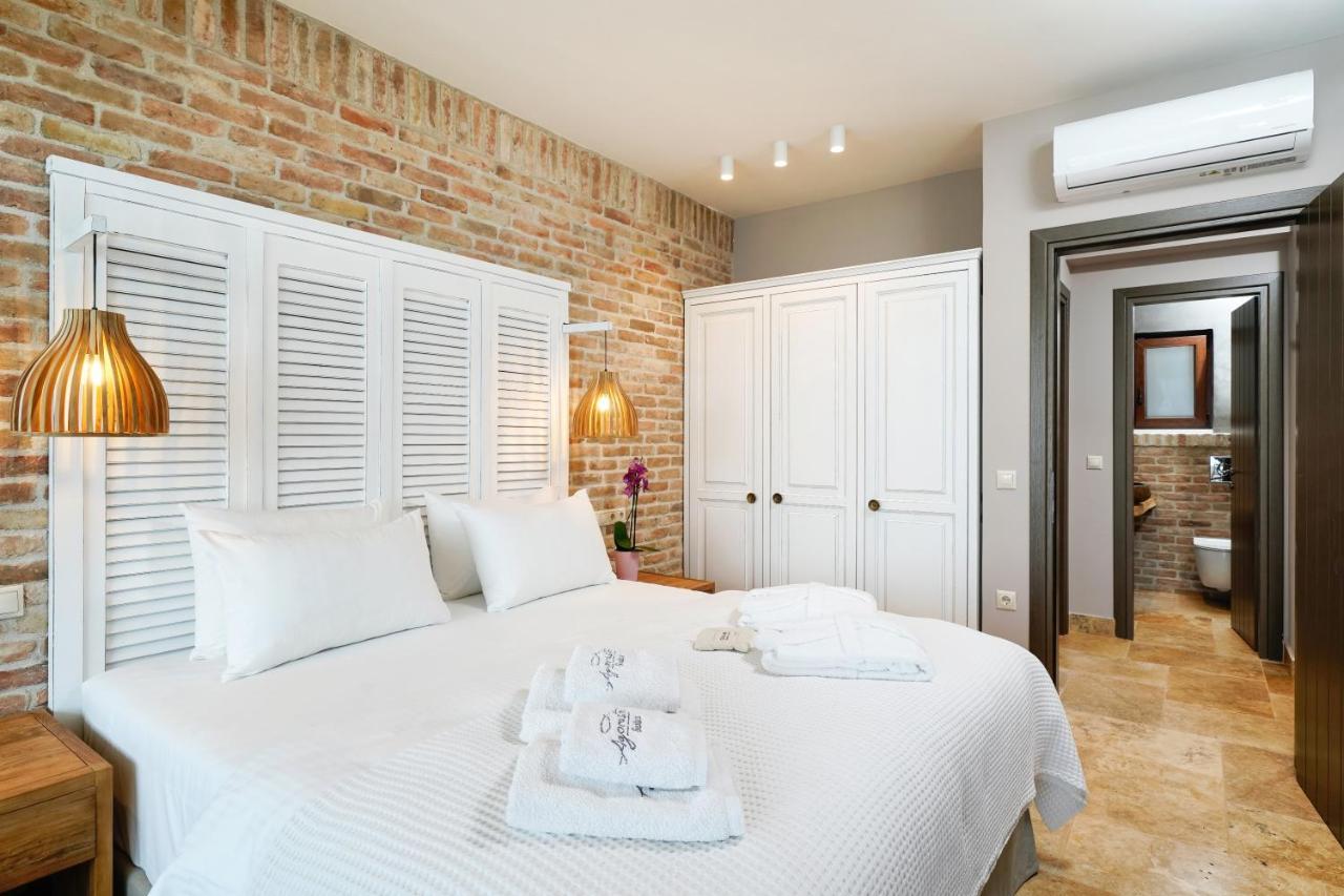 Agorastos Hotel Коинира Экстерьер фото