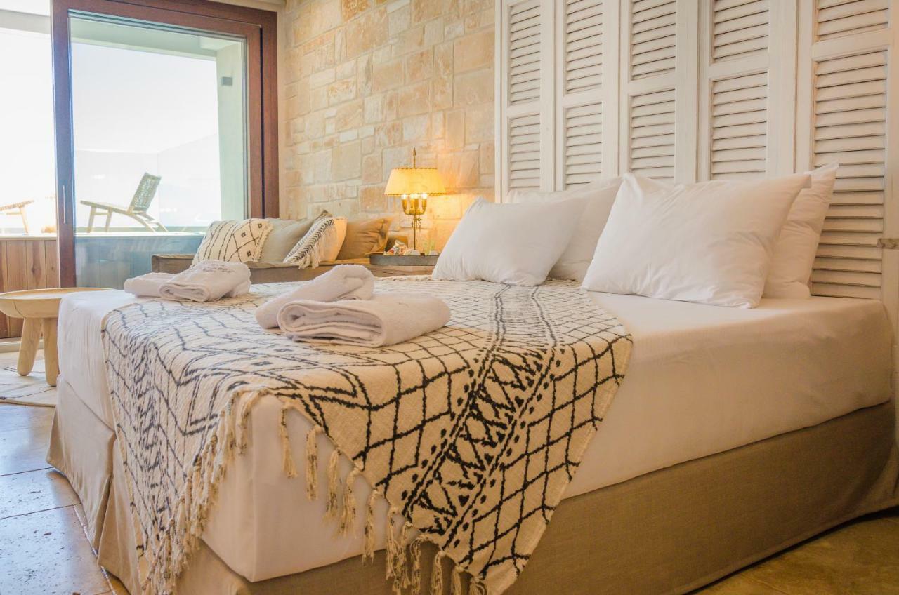 Agorastos Hotel Коинира Экстерьер фото