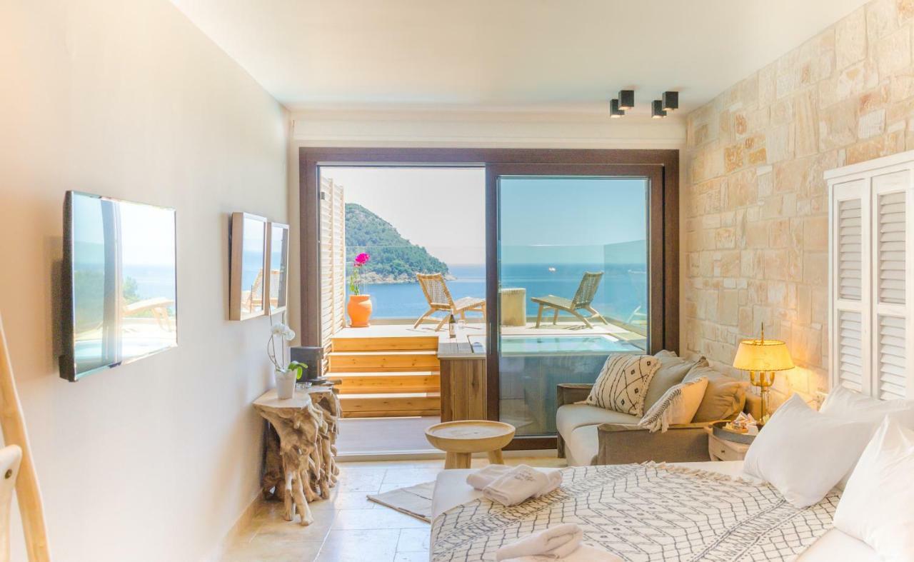 Agorastos Hotel Коинира Экстерьер фото