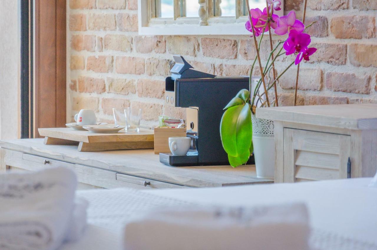 Agorastos Hotel Коинира Экстерьер фото
